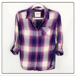 Arizona Jeans Lightweight plaid button down shirt